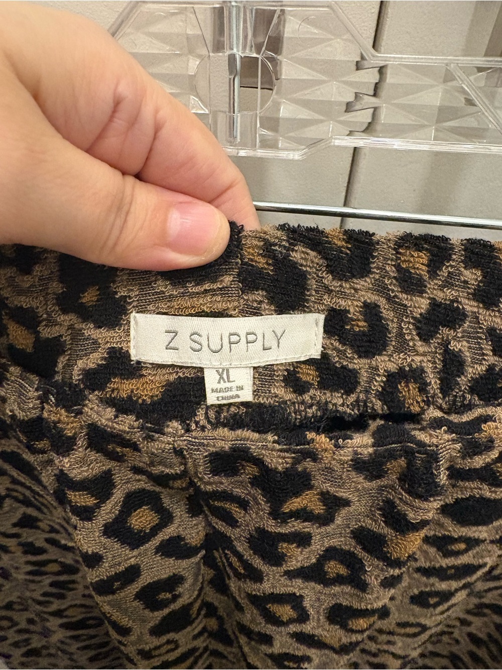 Z Supply Nova Jacquard Leopard Flare Pants Women’s Size XL Boho,Grunge,90’s - Picture 7 of 12